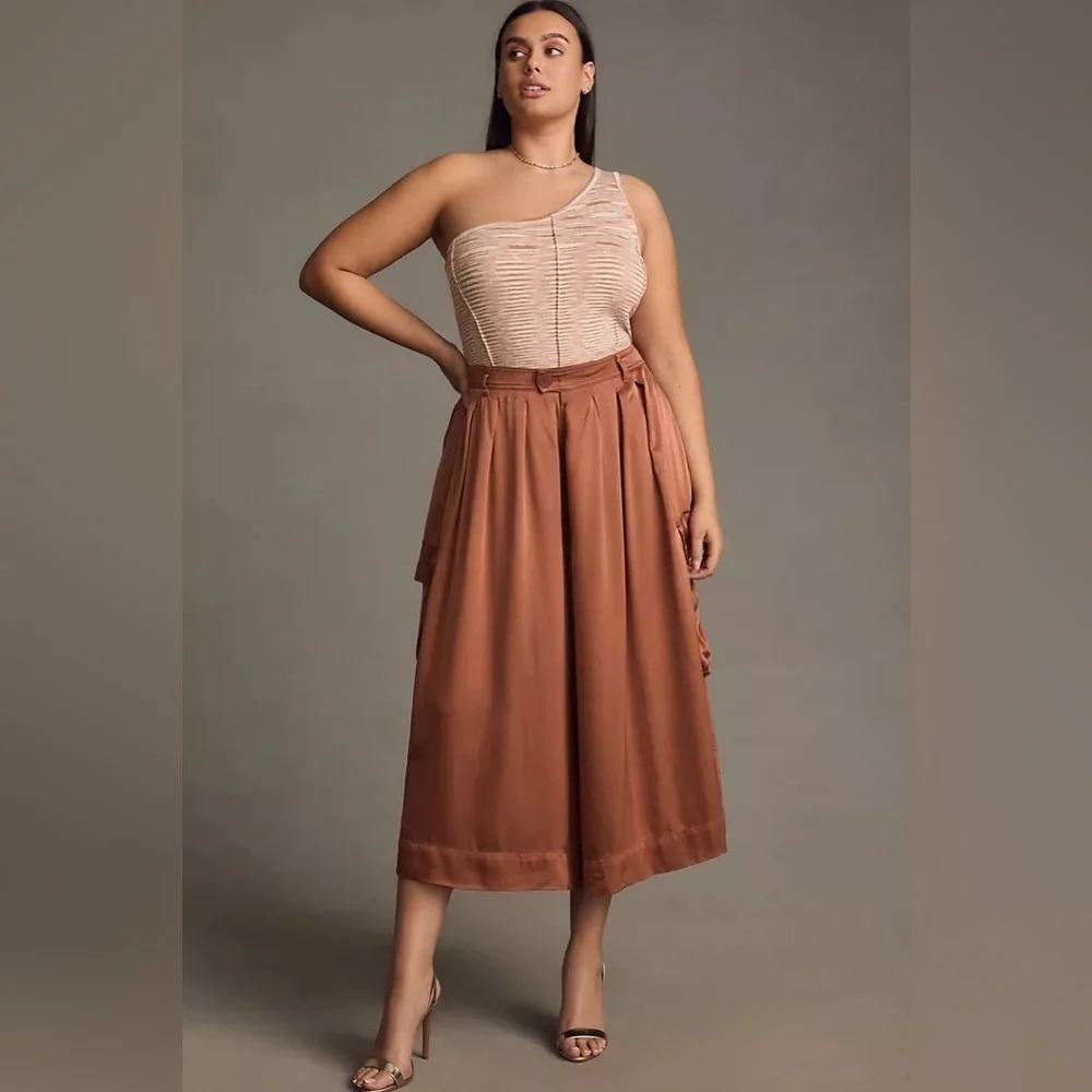 NWT By Anthropologie One-Shoulder Sweater Top - Medium - Picture 6 of 8